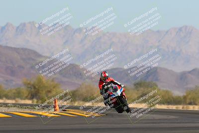 media/Nov-06-2022-SoCal Trackdays (Sun) [[208d2ccc26]]/Turn 14 (930am)/